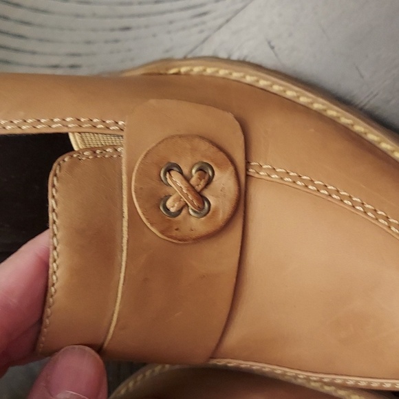 WHITE MOUNTAIN 8 Tan Heeled Slip On Leather Loafers - Picture 9 of 16